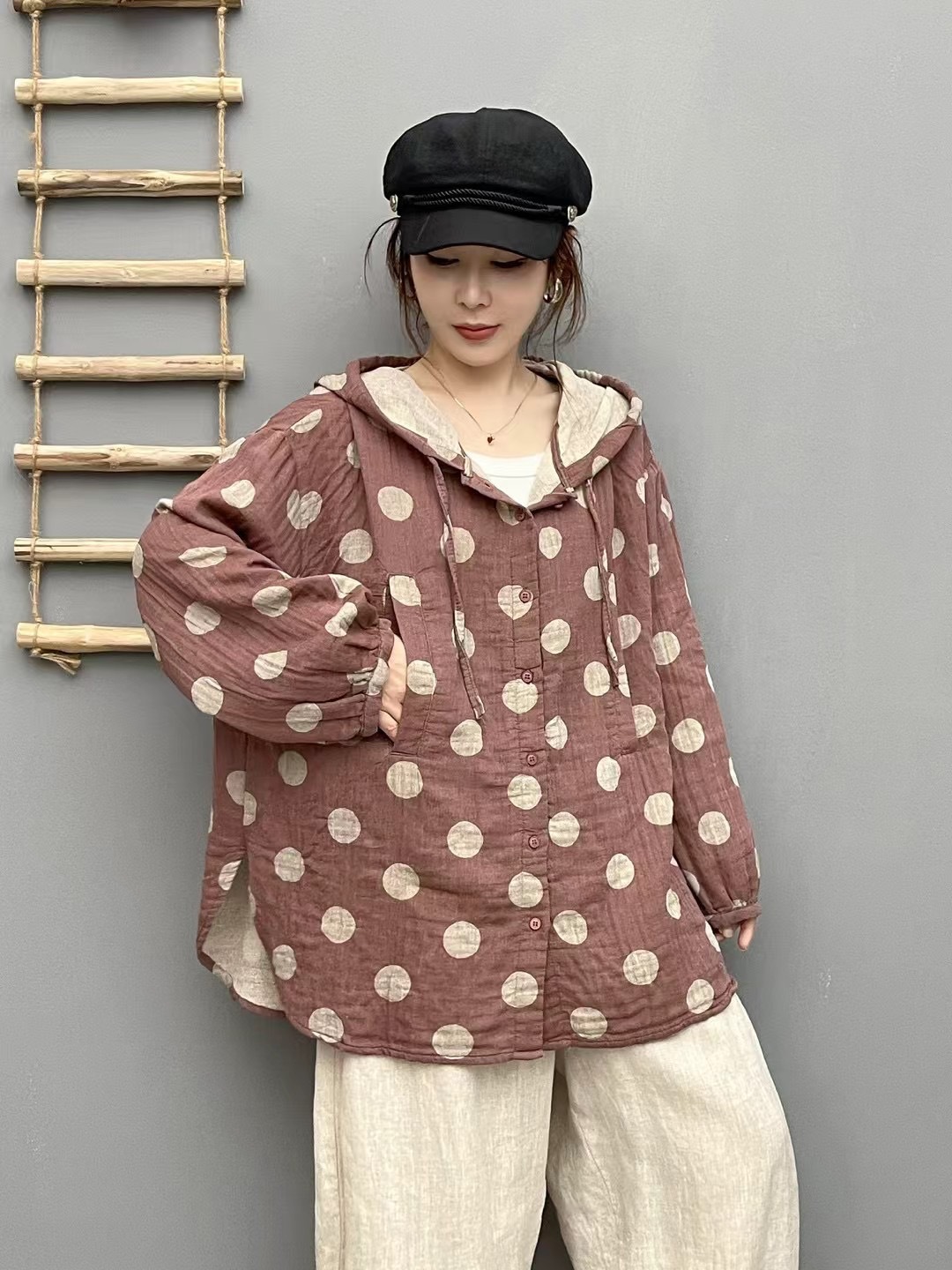 Women's loose-fit polka-dot print cardigan hoodie - Product view 4