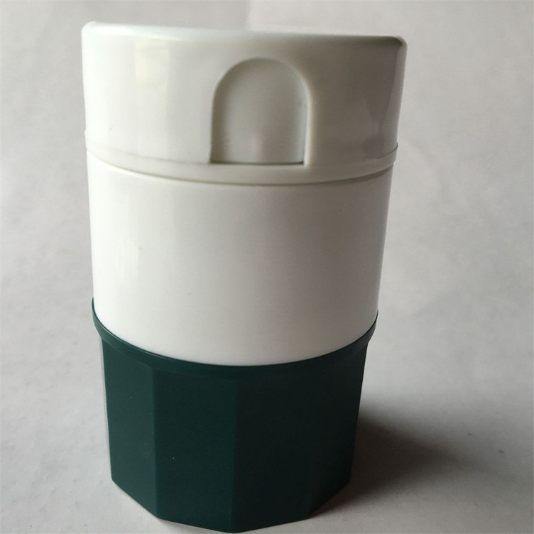 Portable ABS plastic medicine cutter and tablet divider box with compartments - Product view 6