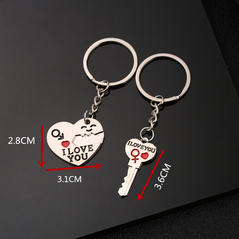 Heart-shaped Cupid couple keychain pendant in zinc alloy - Main product view