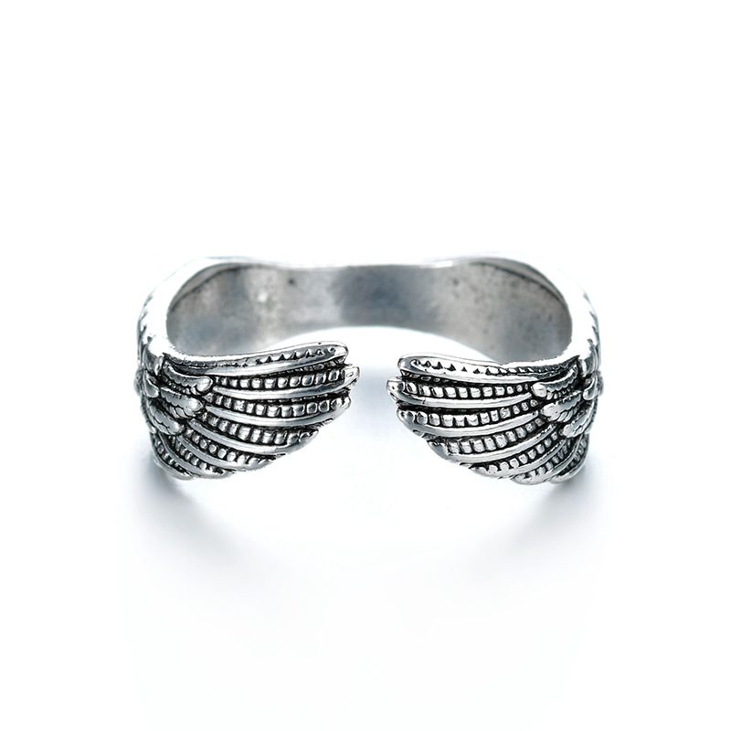 Adjustable angel wing hip hop ring in black or silver - Product view 5