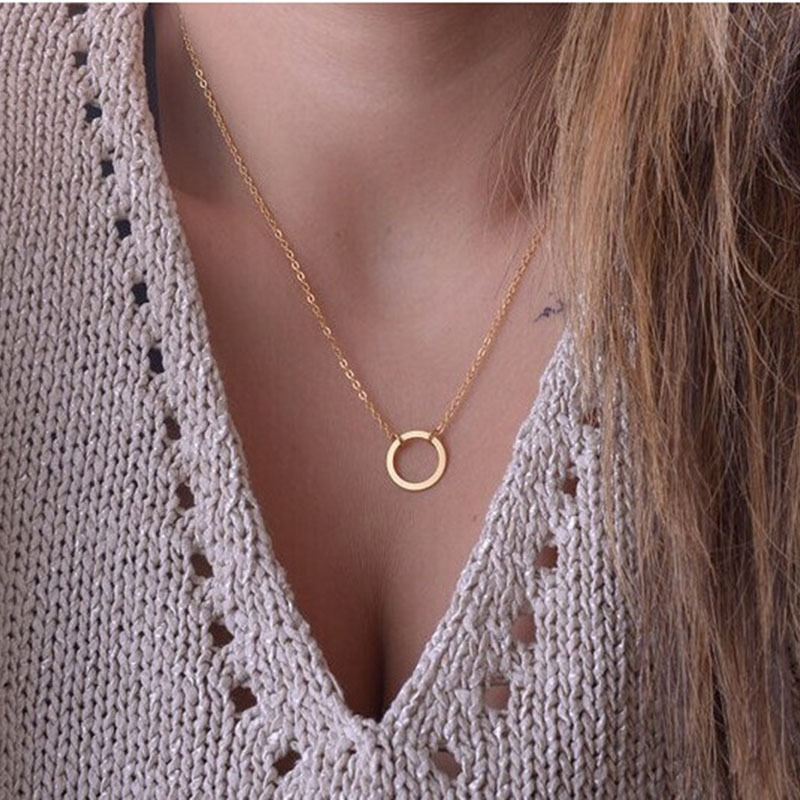 Women’s alloy moon pendant necklace with a single-layer design - Product view 2