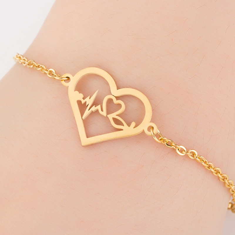 Gold-tone metal butterfly bolo bracelet for women - Product view 4