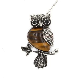Vintage owl pendant with a natural crystal look and electroplated metal finish - Main product view