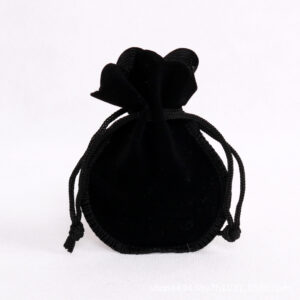 Small velvet drawstring jewelry pouch in assorted colors - Main product view