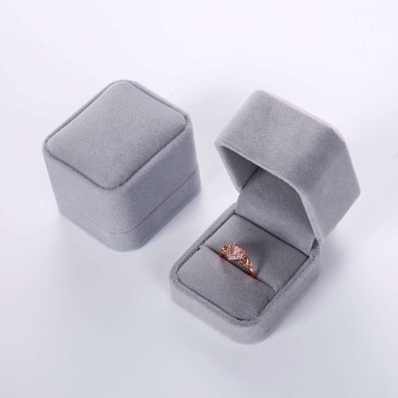 Large flannel jewelry box for rings and earrings - Product view 9