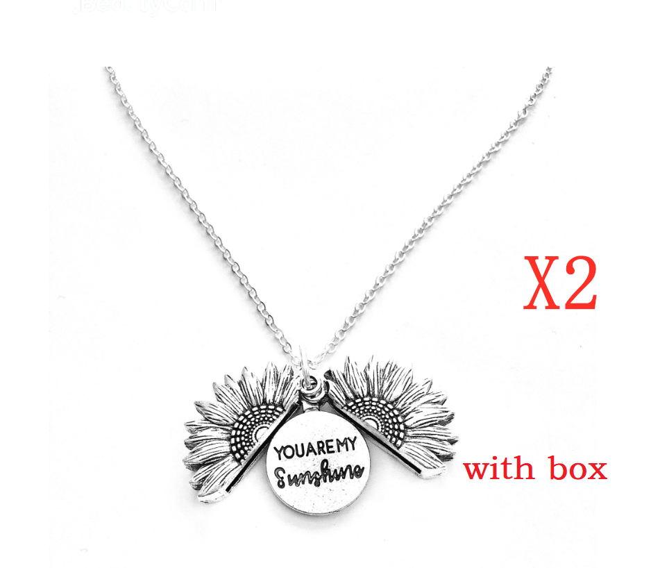 Sunflower double-lettering pendant necklace with extended chain - Product view 3