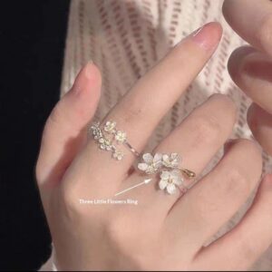 Adjustable geometric floral ring for women in zinc alloy - Main product view