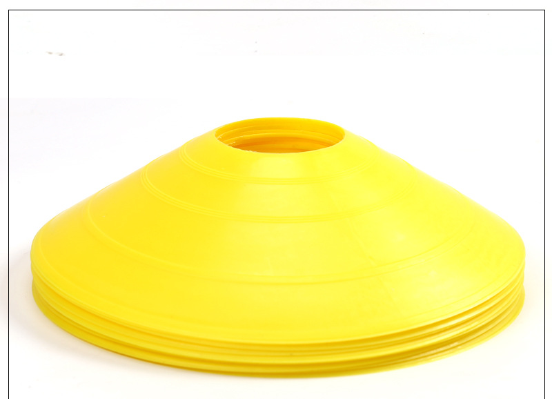 19 cm round-hole football training sign plate in a selected color - Product view 2