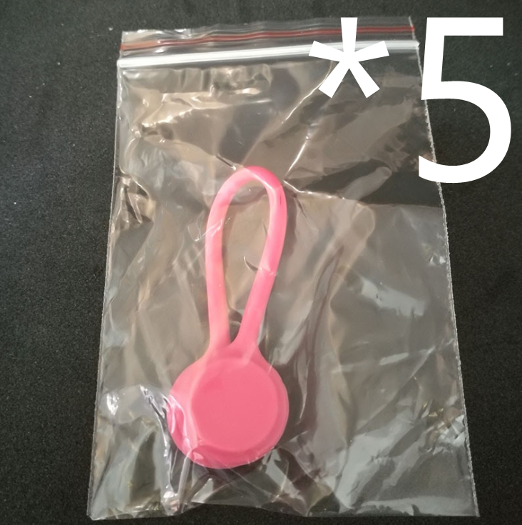 Magnetic silicone cable winder for chargers, earphones, and data cables - Product view 5