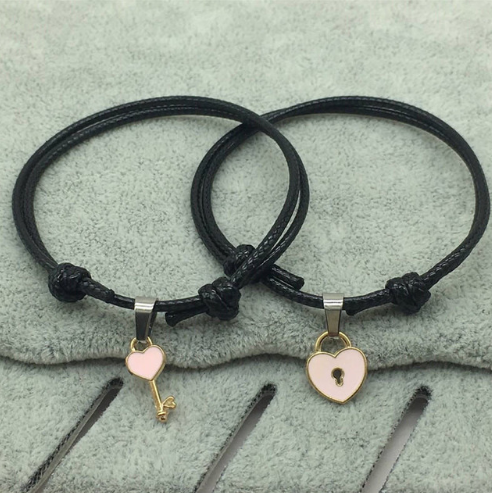Small key love couple bracelet in a choice of colors - Pink