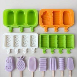 Silicone ice cream mould with lid and wooden sticks - Main product view