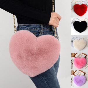 Women's plush heart-shaped chain shoulder bag in a solid color - Main product view