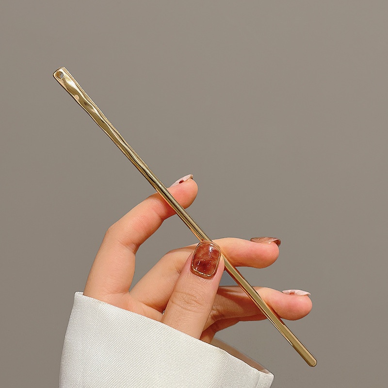 Chinese-style alloy hairpin for women's fall updo in spiral and straight-bar designs - Product view 6