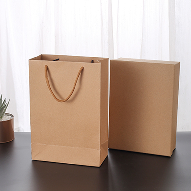 Christmas kraft paper gift bag with handles - Product view 3