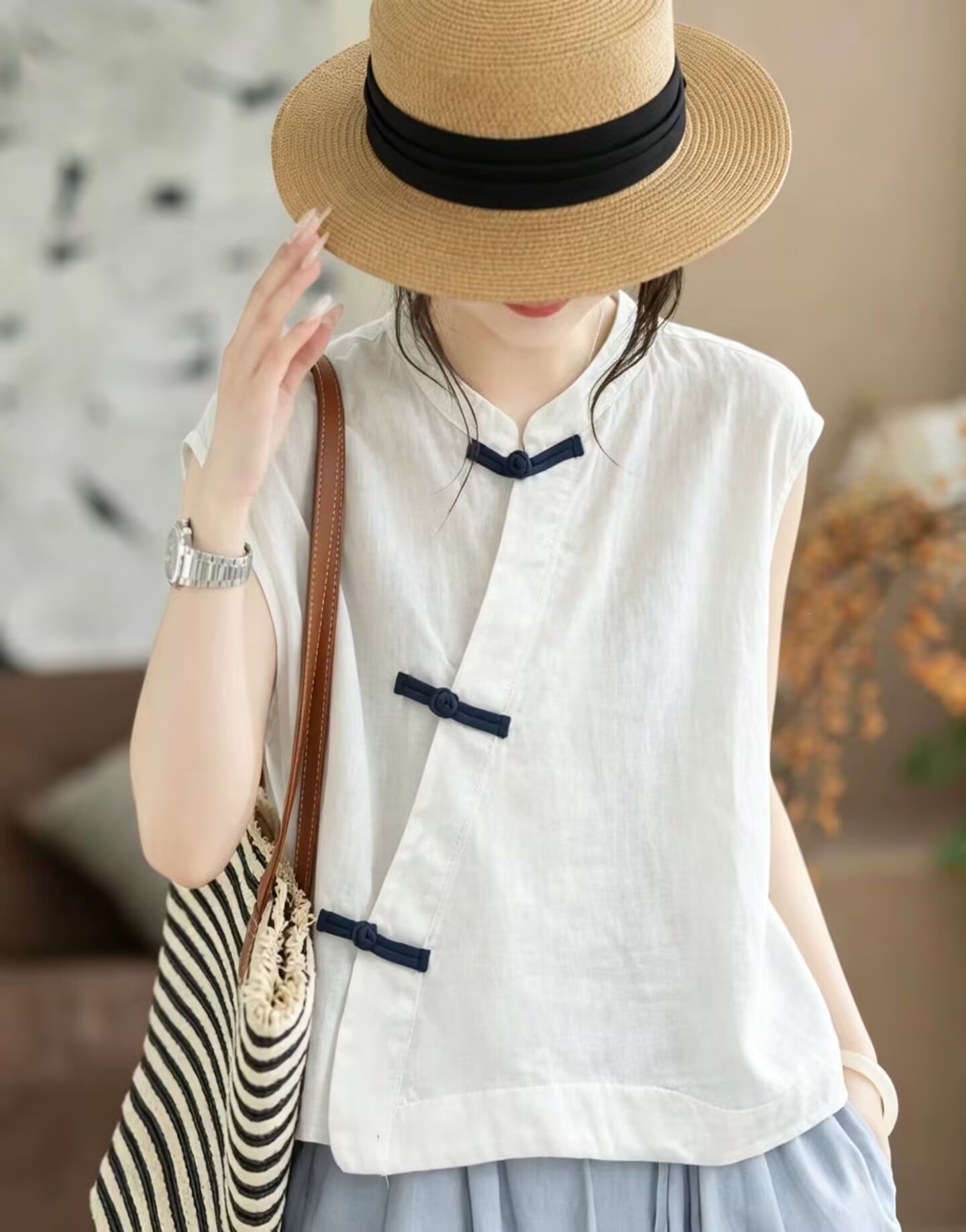 Women’s Chinese-style retro cotton vest with frog buttons - Product view 10