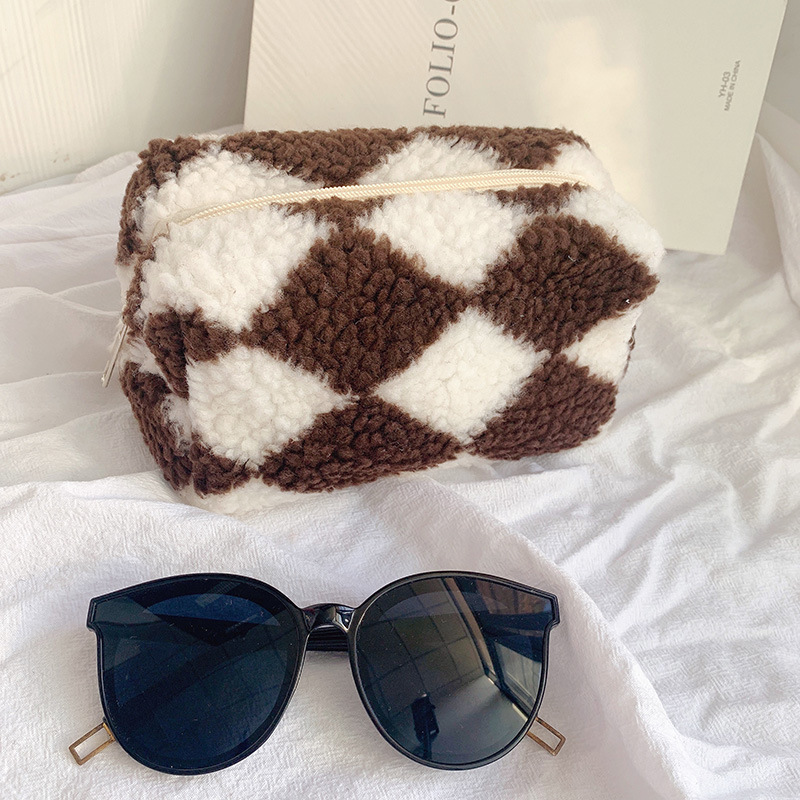 Plaid plush crossbody bag in a checkered design - Product view 1