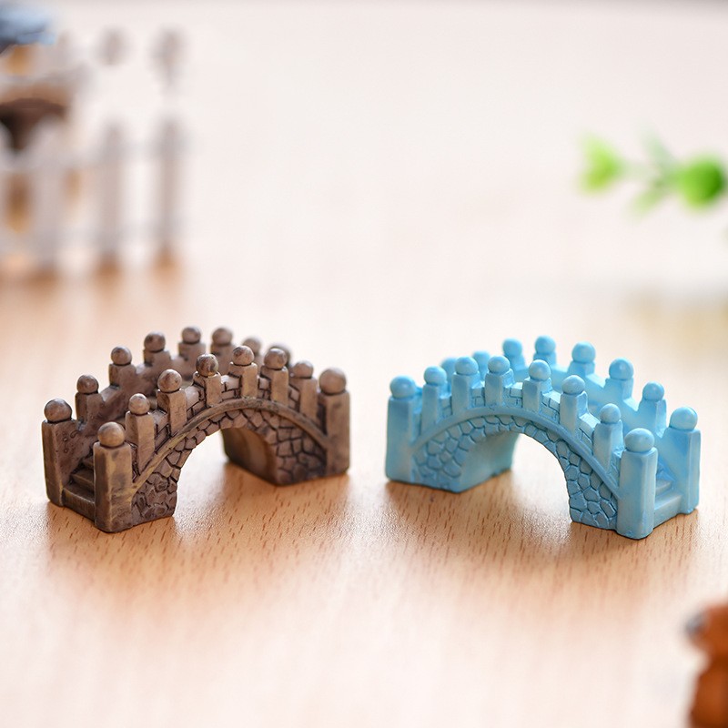 Micro Landscape Ornaments Resin Bridge Craft Ornaments - Product view 6 Mini resin bridge ornament for fairy gardens and miniature landscapes - Product view 6
