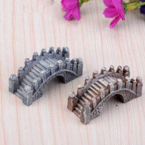 Mini resin bridge ornament for fairy gardens and miniature landscapes - Main product view