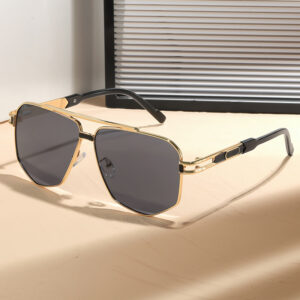 Men’s retro Ruyi symbol sunglasses with a metallic frame and colored lens options - Main product view