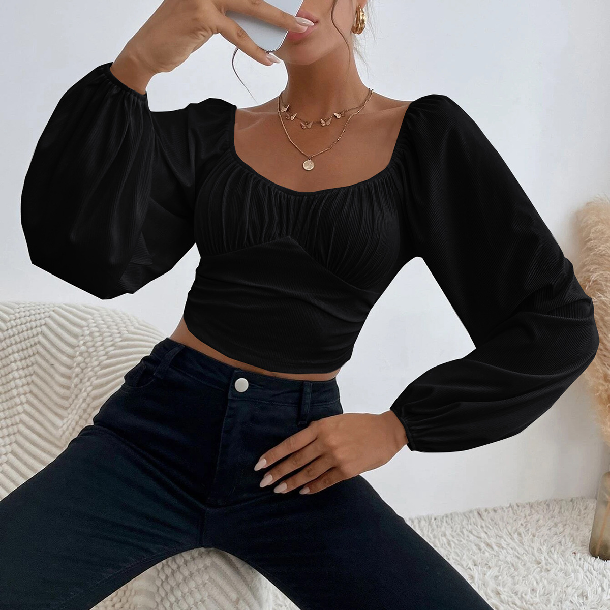 Women's stretchy base top with lantern sleeves - Product view 1