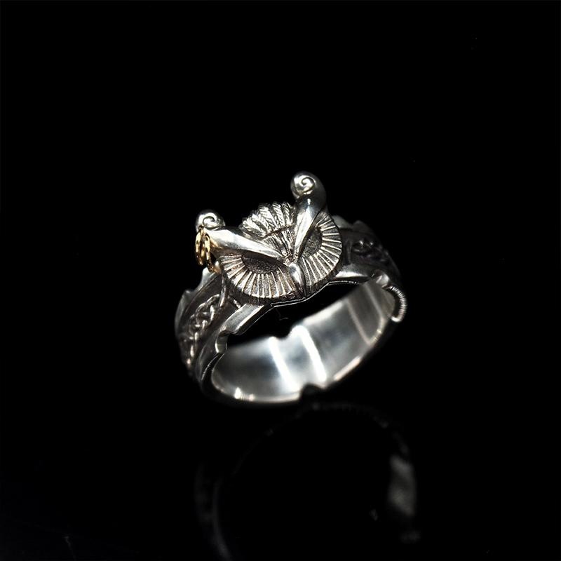 adjustable vintage owl ring with geometric animal design - Main product view