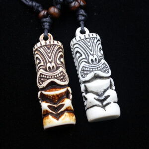 Tiki animal statue pendant necklace with rope chain - Main product view