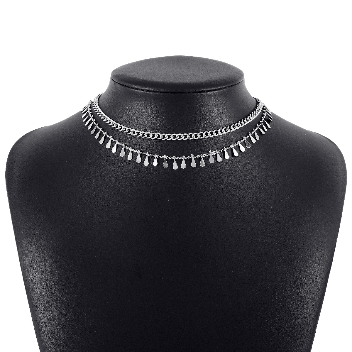 Drop Shape Sequin Commuter Net Red Wind Necklace - Product view 4 Drop-shaped geometric sequin-inspired clavicle chain necklace - Product view 4