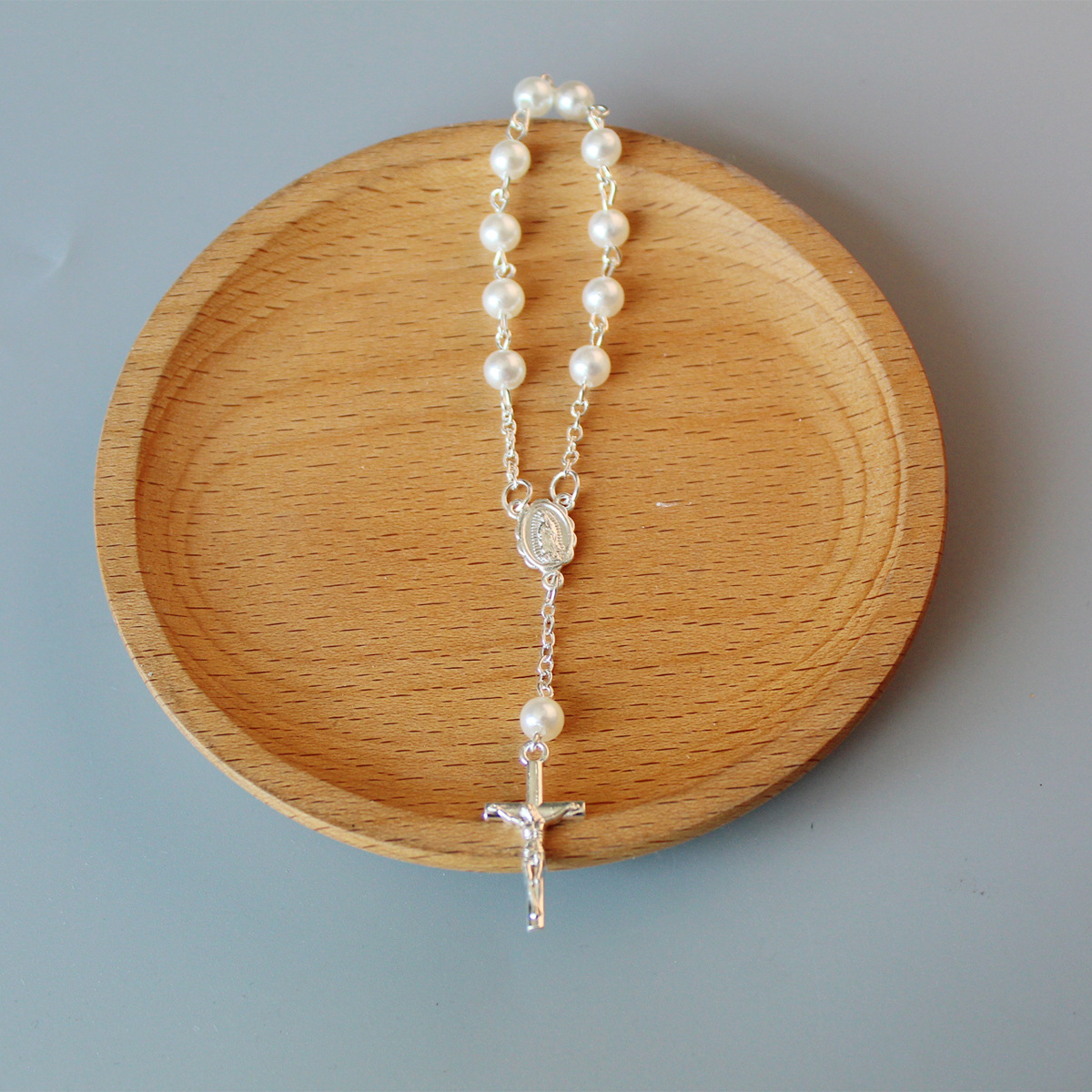 Unisex pearl cross full moon blessing bracelet in an electroplated finish - Product view 5