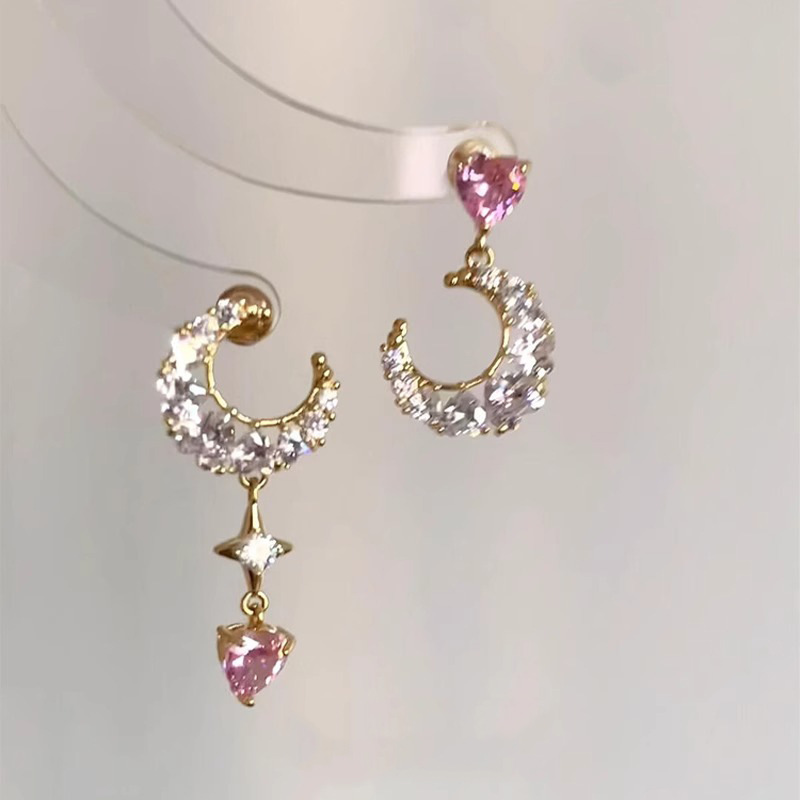 Asymmetric heart-shaped moon stud earrings with geometric electroplated alloy design - Main product view