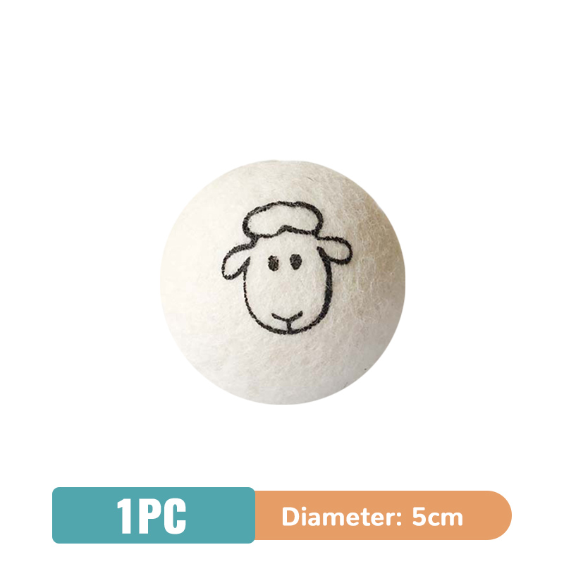 White 100% wool dryer ball with lamb pattern - Product view 6