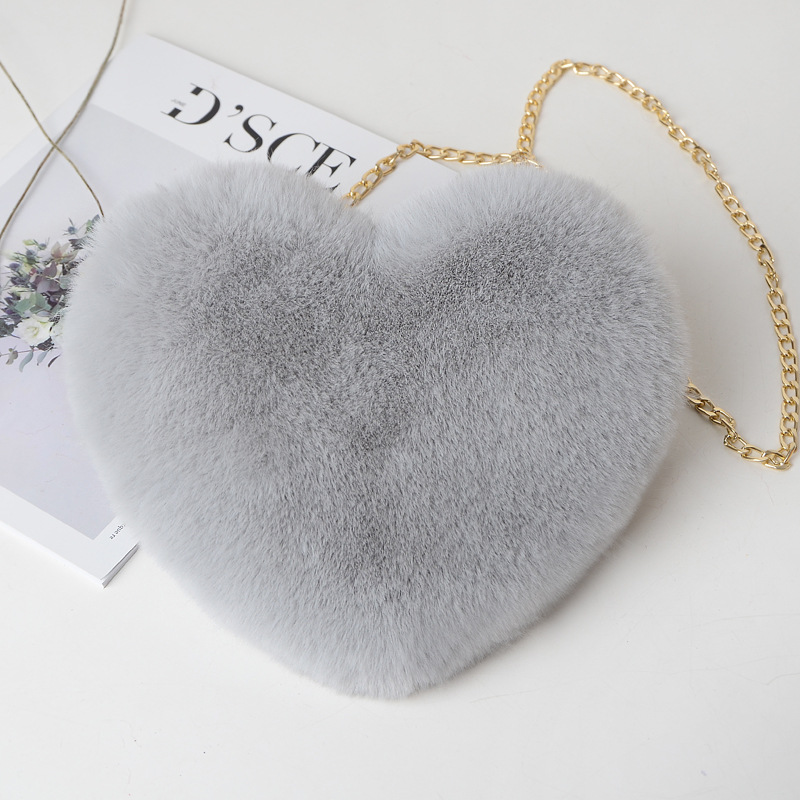 Women's plush heart-shaped chain shoulder bag in a solid color - Product view 12