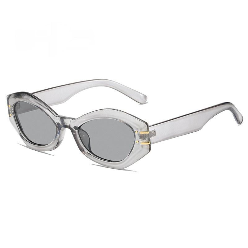 Women’s cat-eye sunglasses with plastic frame and UV400 lenses - Product view 5