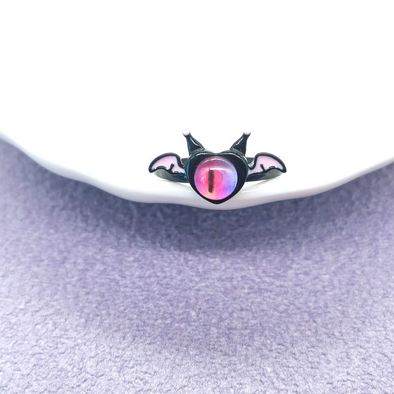 Bat monster ring and stud earrings set - Product view 1