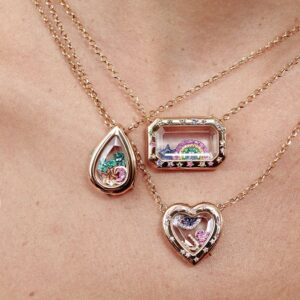 Openable glass photo box pendant necklace with copper O-ring chain - Main product view