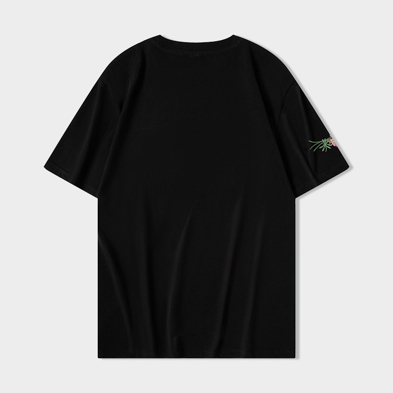 Men’s Loose Casual Top T-shirt - Product view 2 Men's loose-fit embroidered cotton T-shirt with short sleeves - Product view 2