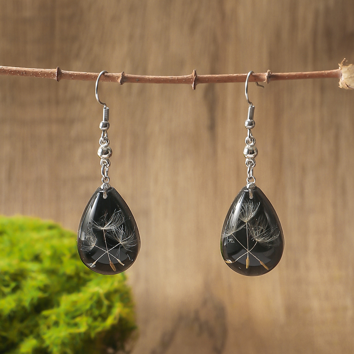 Handmade resin dandelion flower drop earrings or pendant necklace - Product view 5