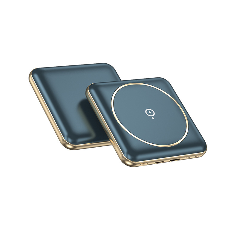 5000mAh magnetic wireless charging mini power pack in black - Product view 3
