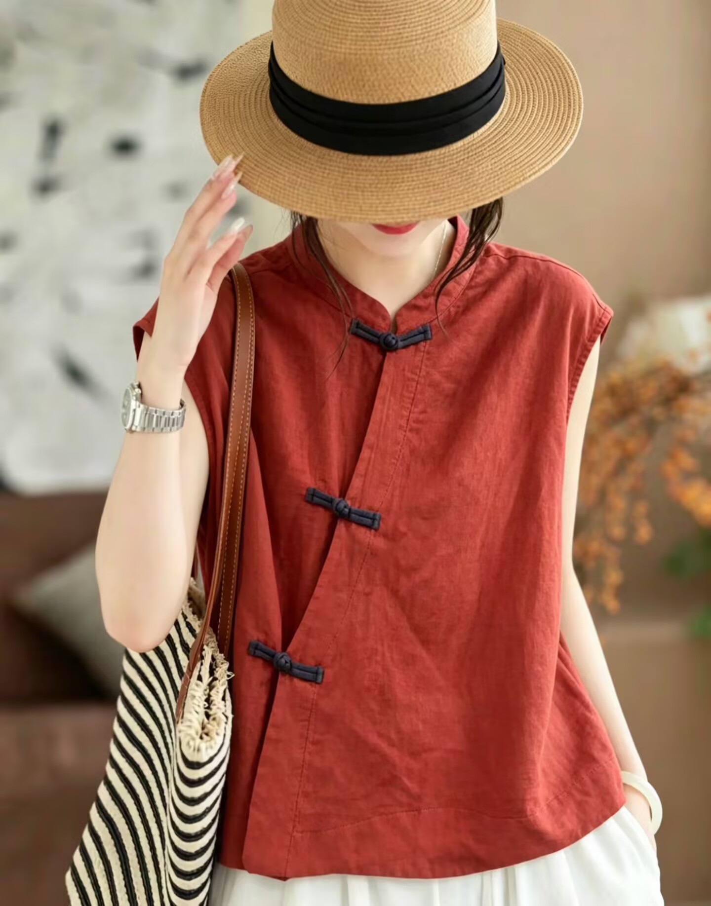 Women’s Chinese-style retro cotton vest with frog buttons - Product view 3