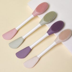 Silicone face cleansing brush for face wash and clay mask application - Main product view