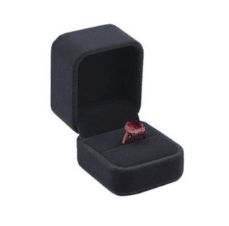 Large flannel jewelry box for rings and earrings - Product view 1