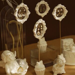 Decorative plaster jewelry display stand for earrings and rings - Main product view