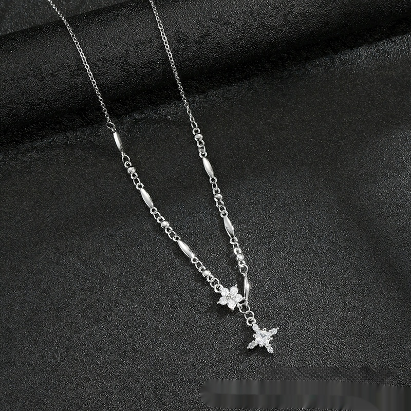 Women's titanium steel snowflake pendant necklace with mixed-gem-inlaid geometric design - Product view 4