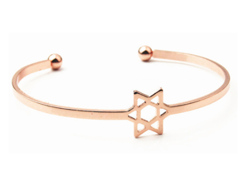 Women's hollow six-pointed star gold-plated bracelet - Product view 1