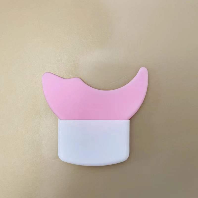 Silicone eye makeup auxiliary baffle for eyeliner and lash application - Large Pink
