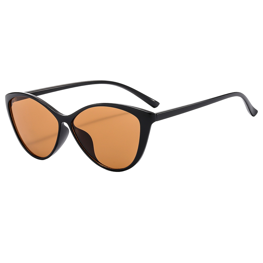 Women’s cat-eye sunglasses with PC frames and assorted lens colors - Black Frame Dried